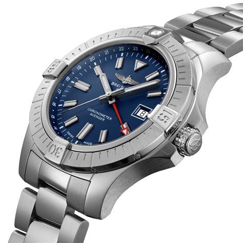 Breitling Avenger Automatic GMT 45 Mens Watch 